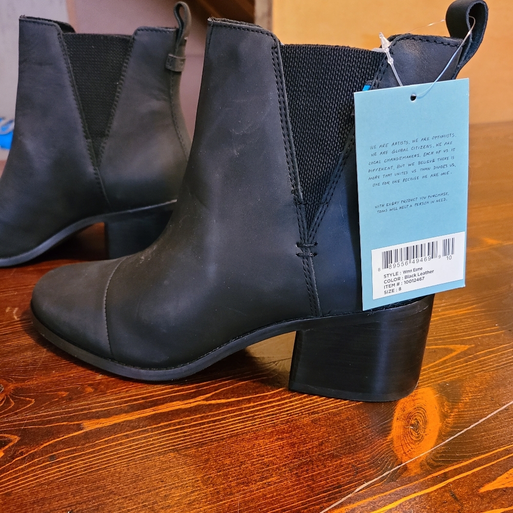 Toms booties size 8